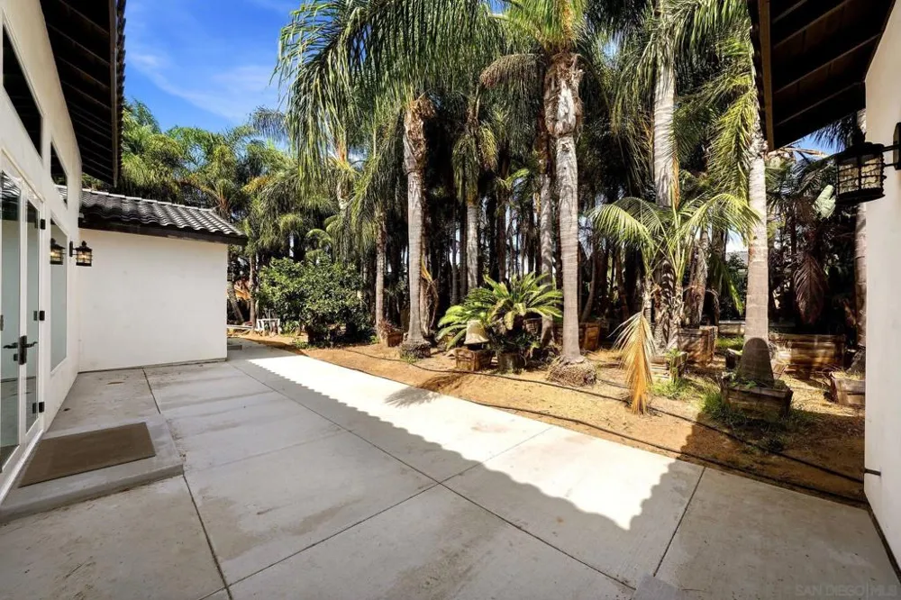 50 F Chula Vista, CA 91910