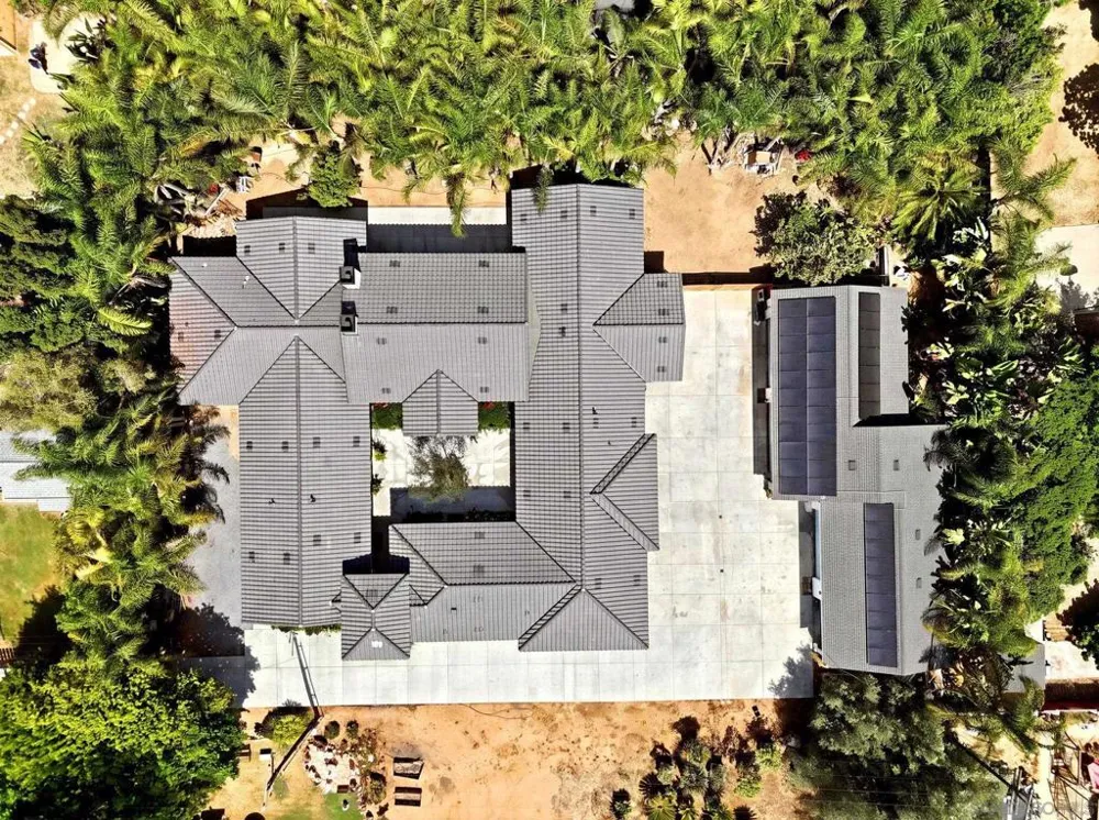 50 F Chula Vista, CA 91910