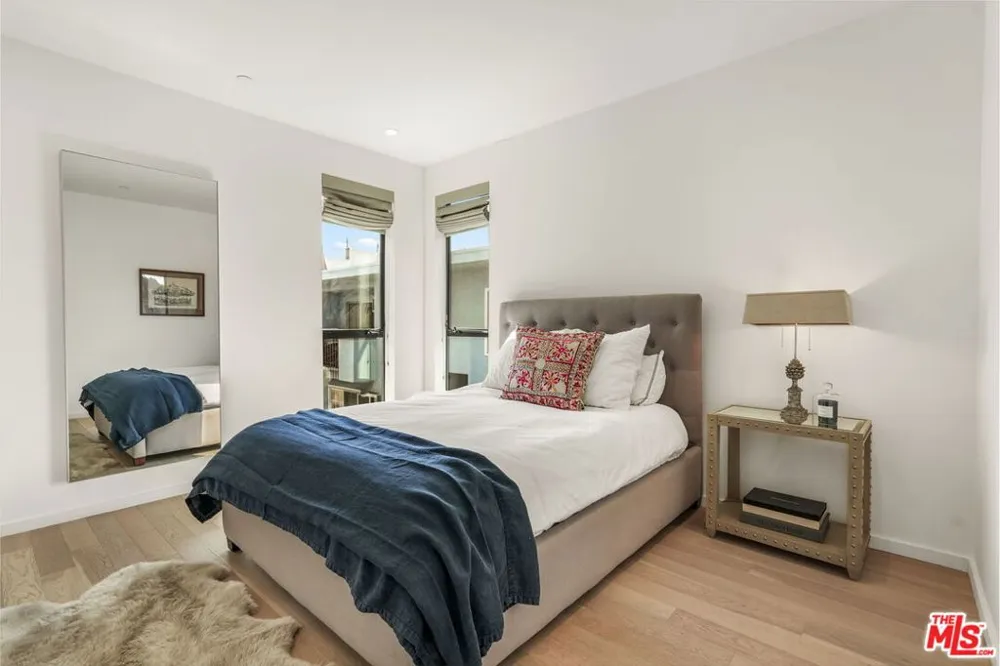 3724 Vinton Avenue Los Angeles, CA 90034