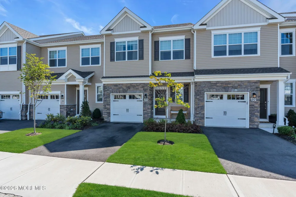 22 Coburgh Drive Wall, NJ 07753