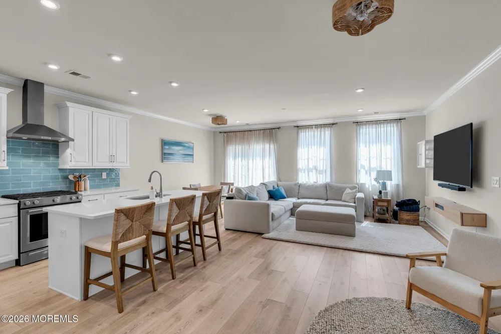 22 Coburgh Drive Wall, NJ 07753
