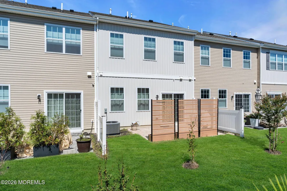 22 Coburgh Drive Wall, NJ 07753