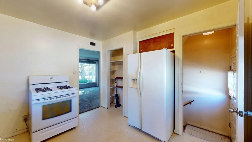 30107 Rosebriar Street St Clair Shores City, MI 48082