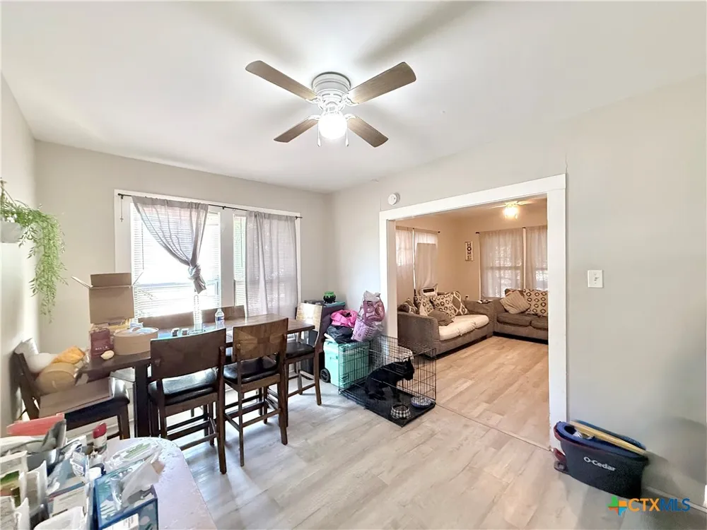 220 Fm-1686 Telferner, TX 77988