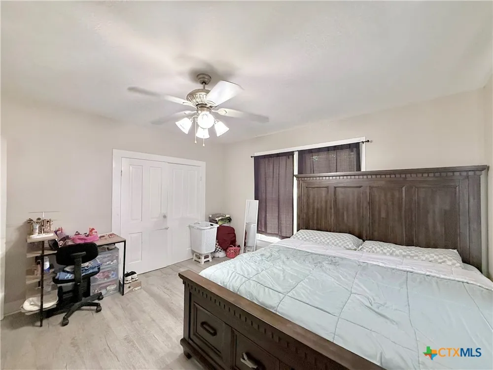 220 Fm-1686 Telferner, TX 77988