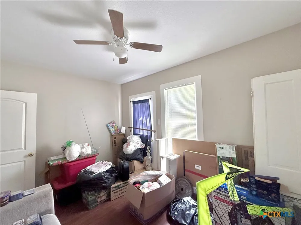 220 Fm-1686 Telferner, TX 77988