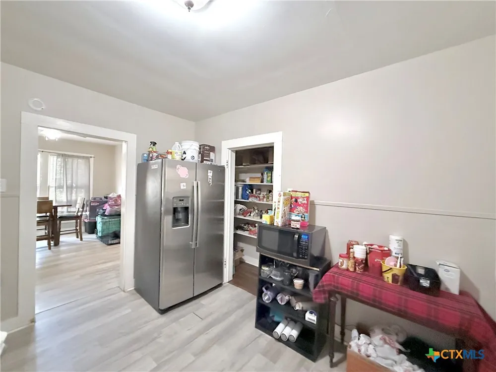 220 Fm-1686 Telferner, TX 77988