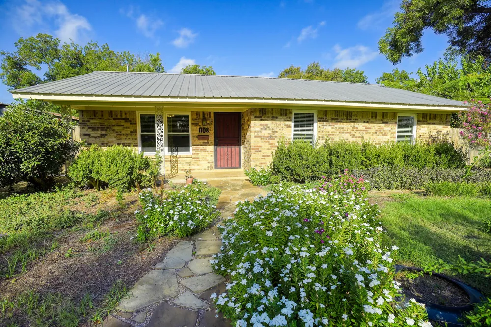 1108 Haysel Street Bastrop, TX 78602