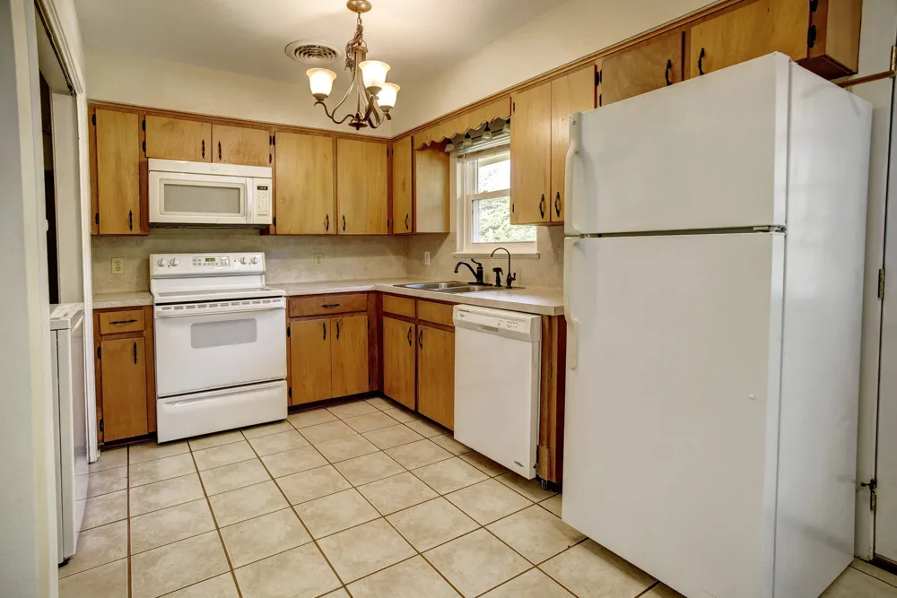 1108 Haysel Street Bastrop, TX 78602