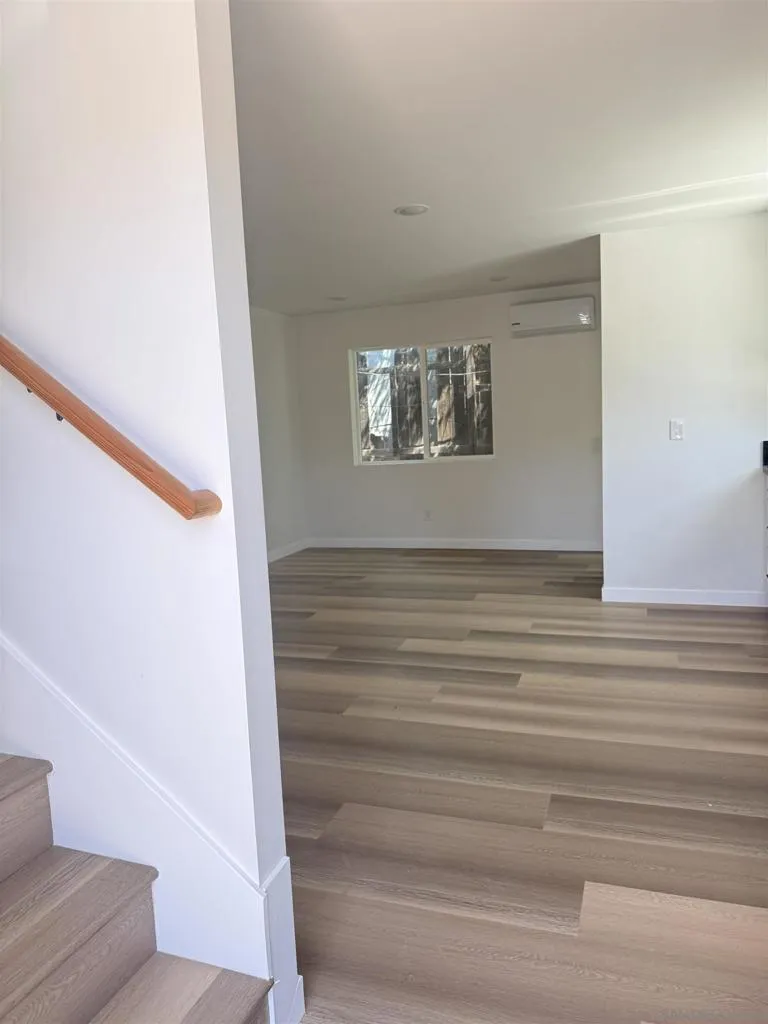4913 Glen La Mesa, CA 91941