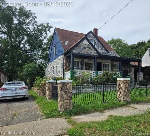 35 Sanford Street