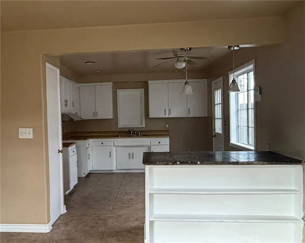 39554 Armfield Ave Palmdale, CA 93551