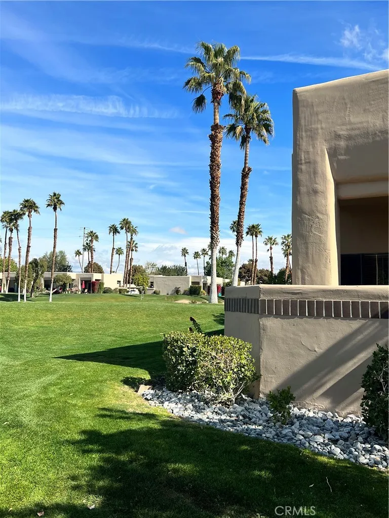67438 Toltec Court Cathedral City, CA 92234