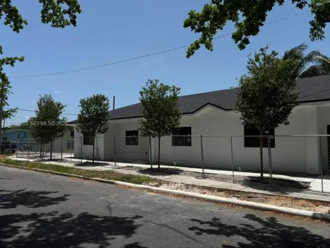 2165 Beautiful Ave #1
