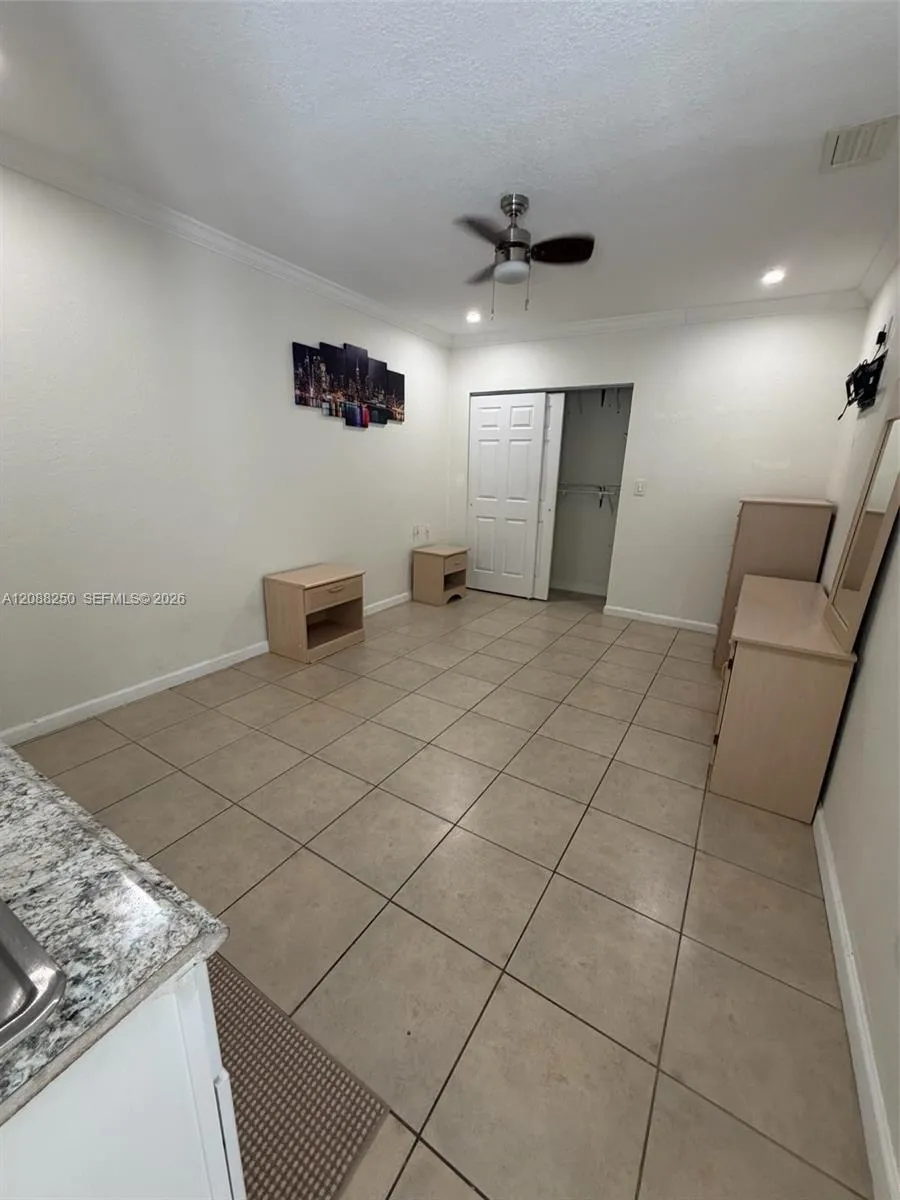 5871 NW 201st Ln #0 Hialeah, FL 33015