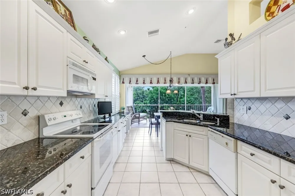 Pelican Creek Circle #201 Bonita Springs, FL 34134