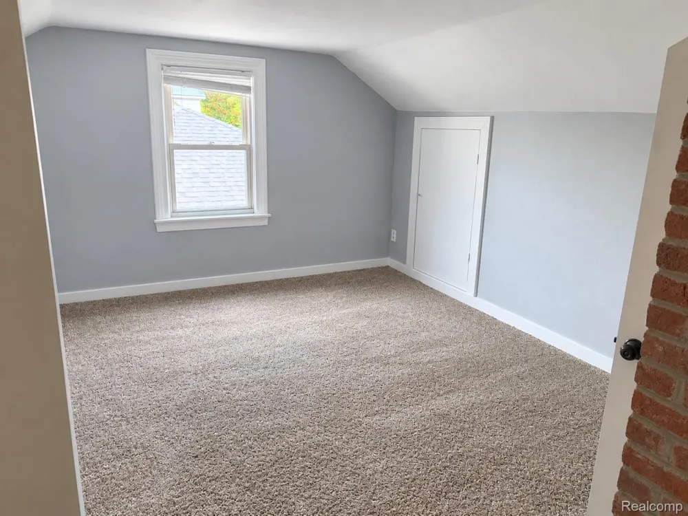 1522 S Campbell Road Royal Oak City, MI 48067
