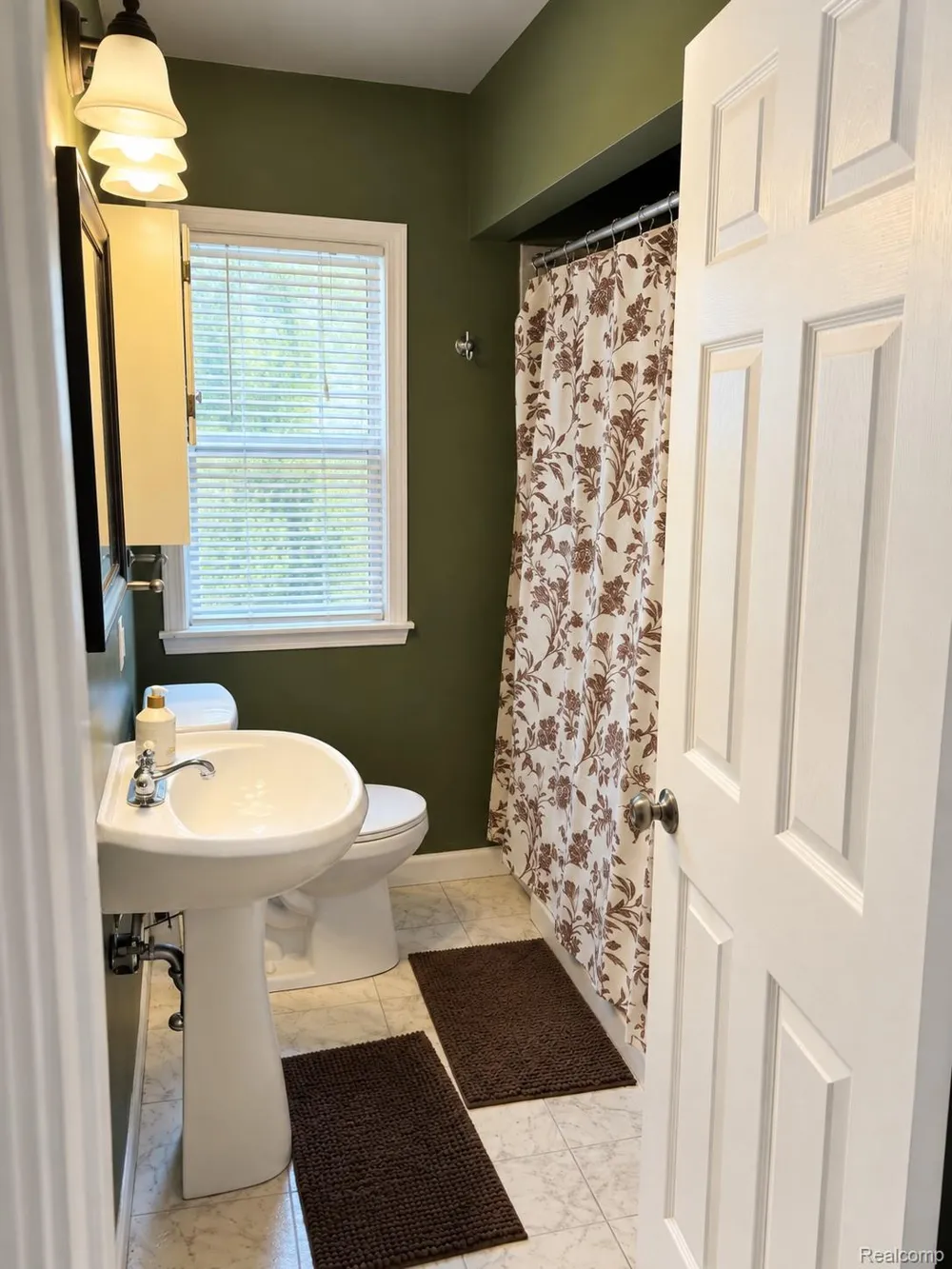 1522 S Campbell Road Royal Oak City, MI 48067