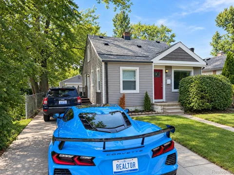 1522 S Campbell Road