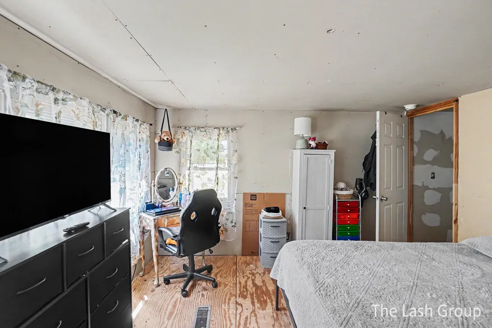 1665 S Forest Hills Drive Big Prairie Township, MI 49349