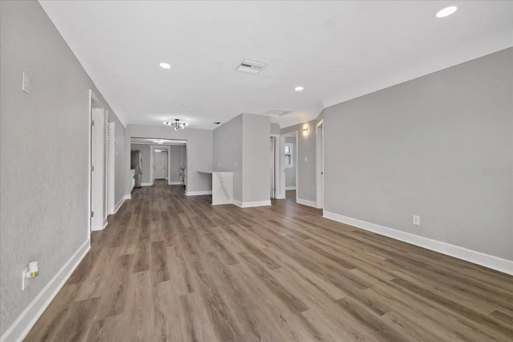 4053 31ST STREET St Petersburg, FL 33714