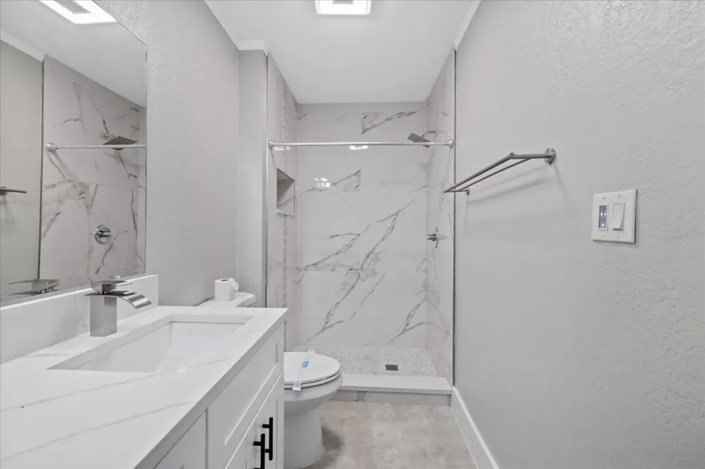 4053 31ST STREET St Petersburg, FL 33714