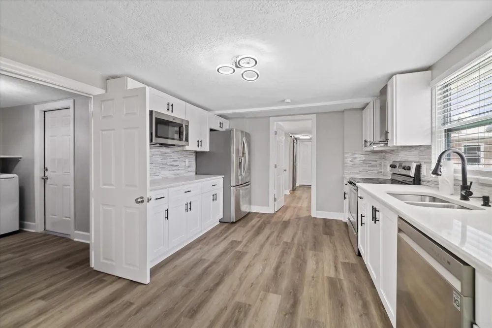 4053 31ST STREET St Petersburg, FL 33714