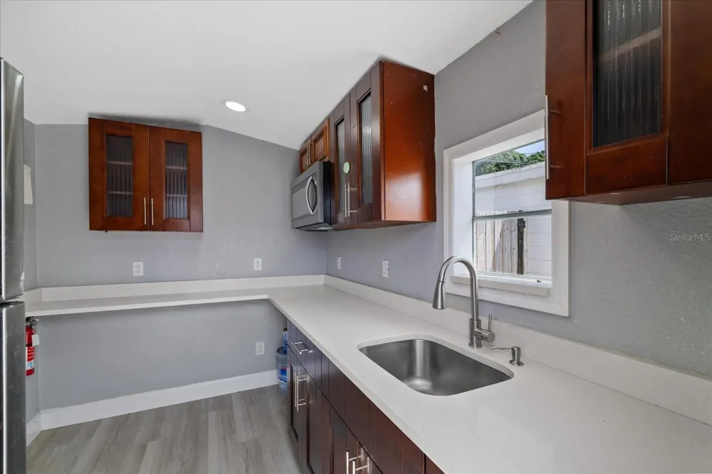 4053 31ST STREET St Petersburg, FL 33714