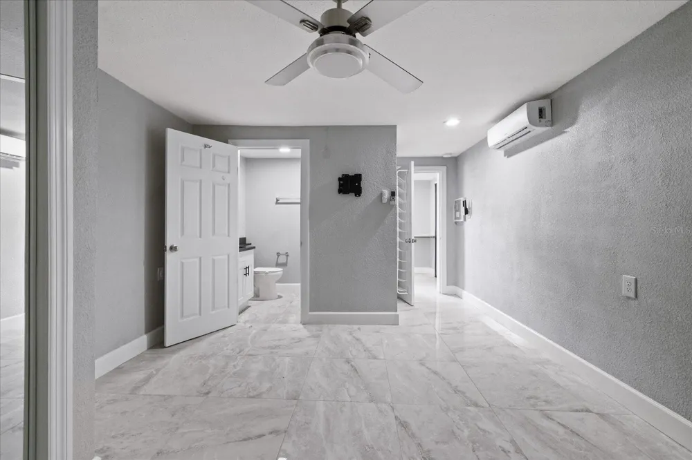 4053 31ST STREET St Petersburg, FL 33714