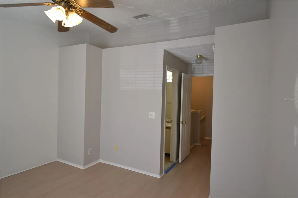 3379 FOX HUNT DRIVE Palm Harbor, FL 34683