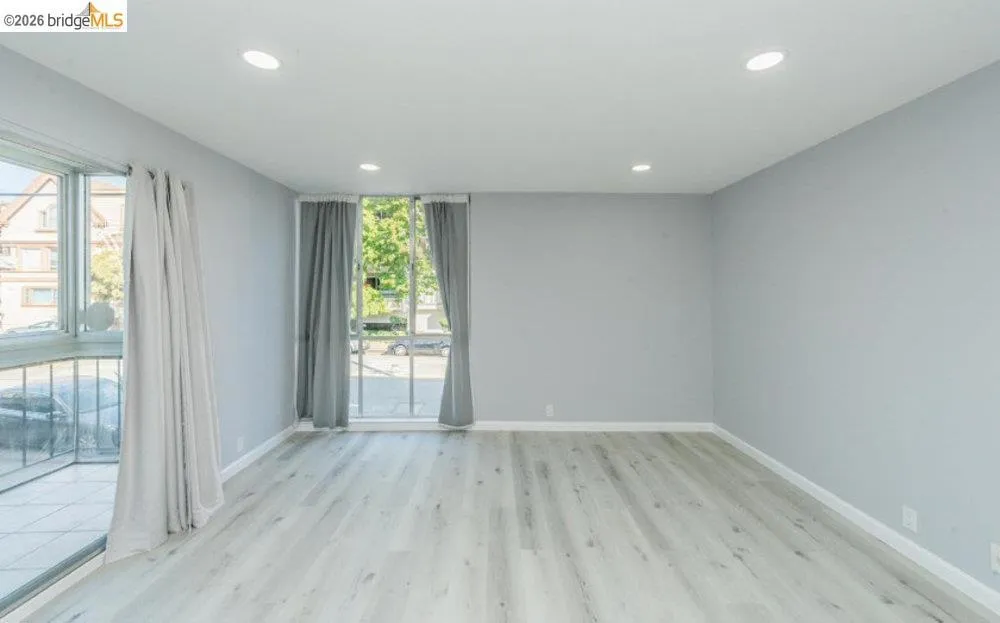 4099 Howe St #102 Oakland, CA 94611
