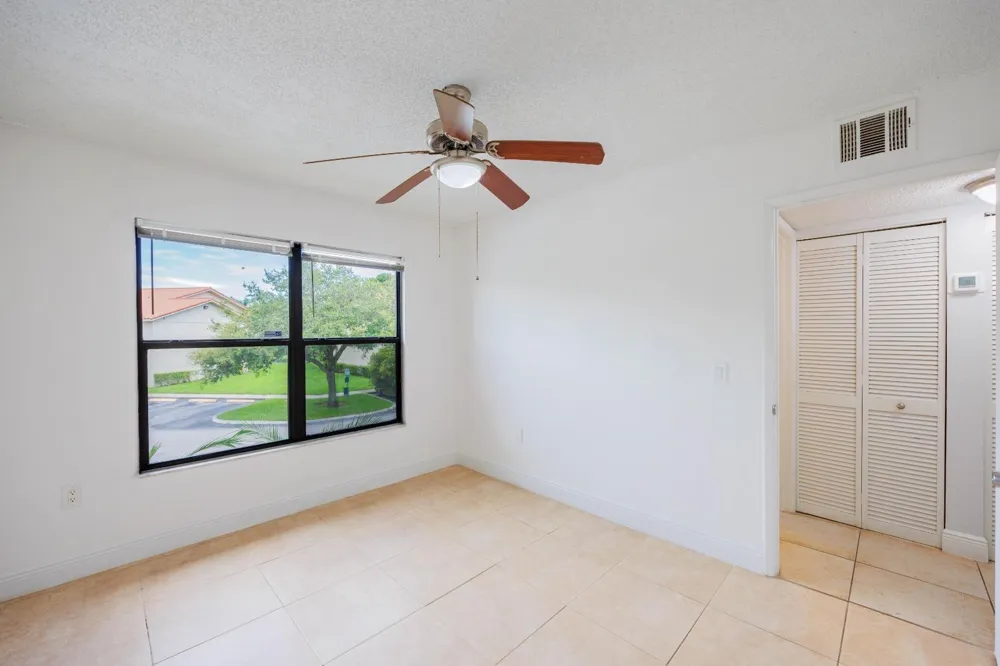 1524 Lake Crystal Drive #E Royal Palm Beach, FL 33411