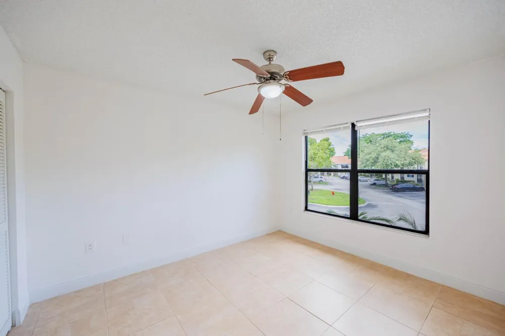 1524 Lake Crystal Drive #E Royal Palm Beach, FL 33411