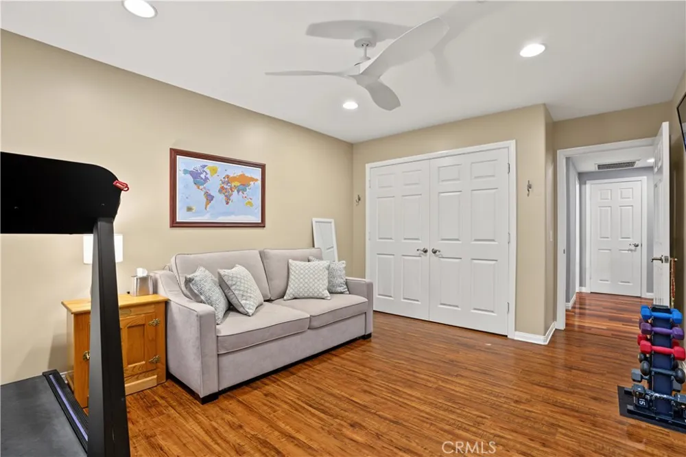 20761 Germain Street Chatsworth, CA 91311