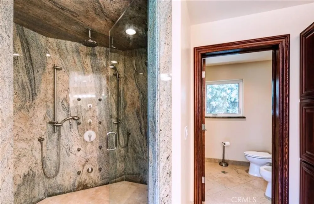 20761 Germain Street Chatsworth, CA 91311