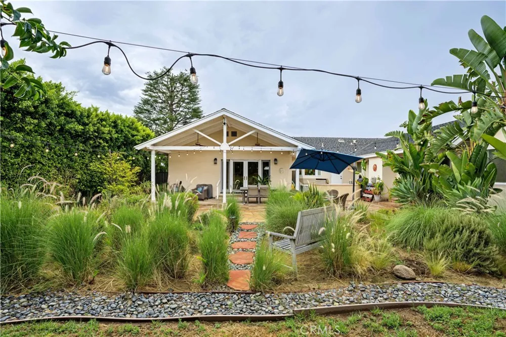 20761 Germain Street Chatsworth, CA 91311