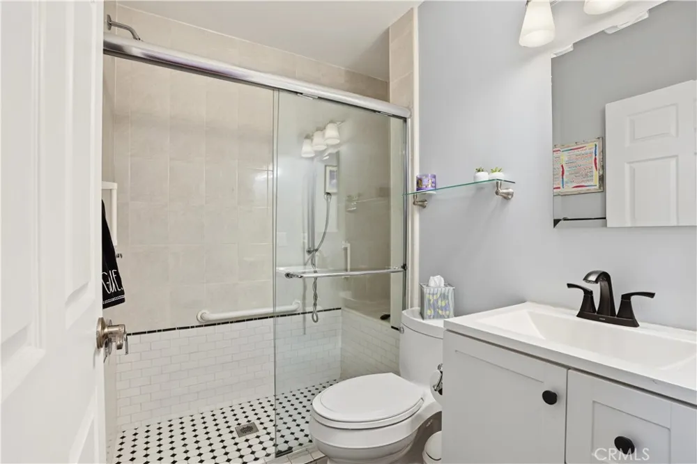 20761 Germain Street Chatsworth, CA 91311