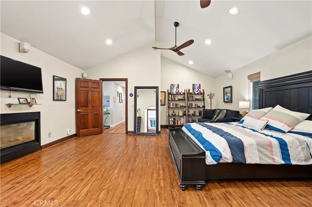 20761 Germain Street Chatsworth, CA 91311
