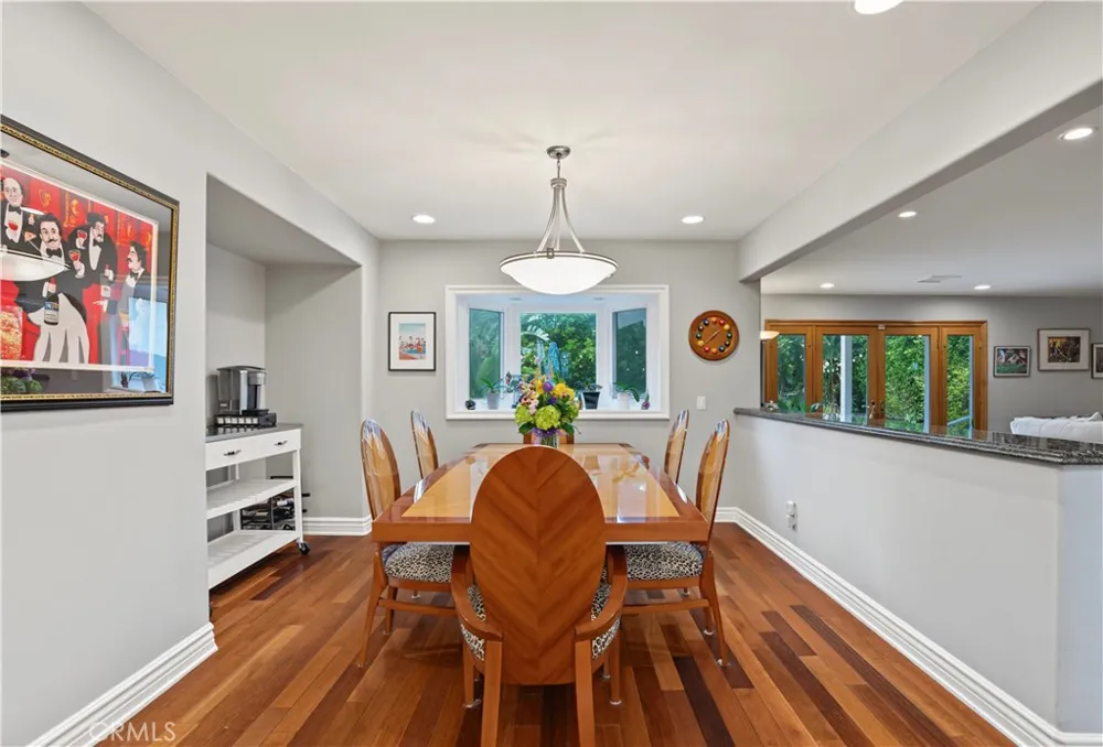 20761 Germain Street Chatsworth, CA 91311