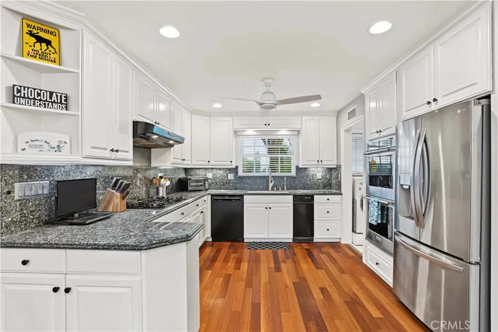 20761 Germain Street Chatsworth, CA 91311