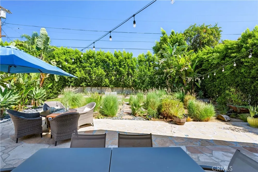20761 Germain Street Chatsworth, CA 91311