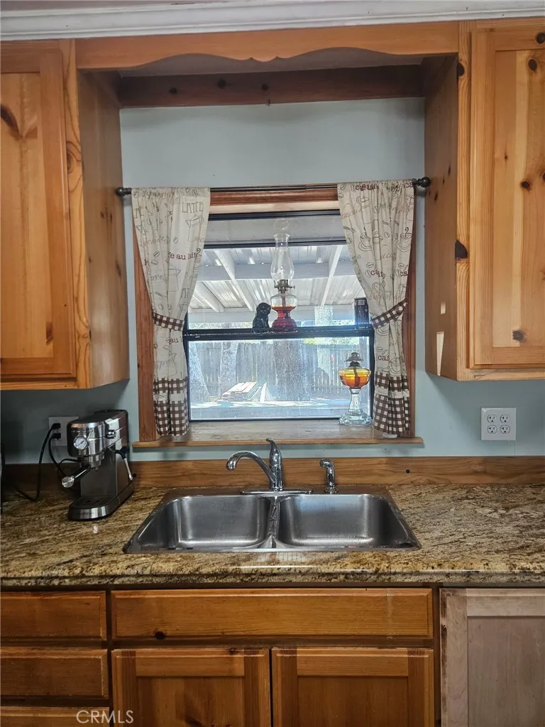 15973 33rd Clearlake, CA 95422