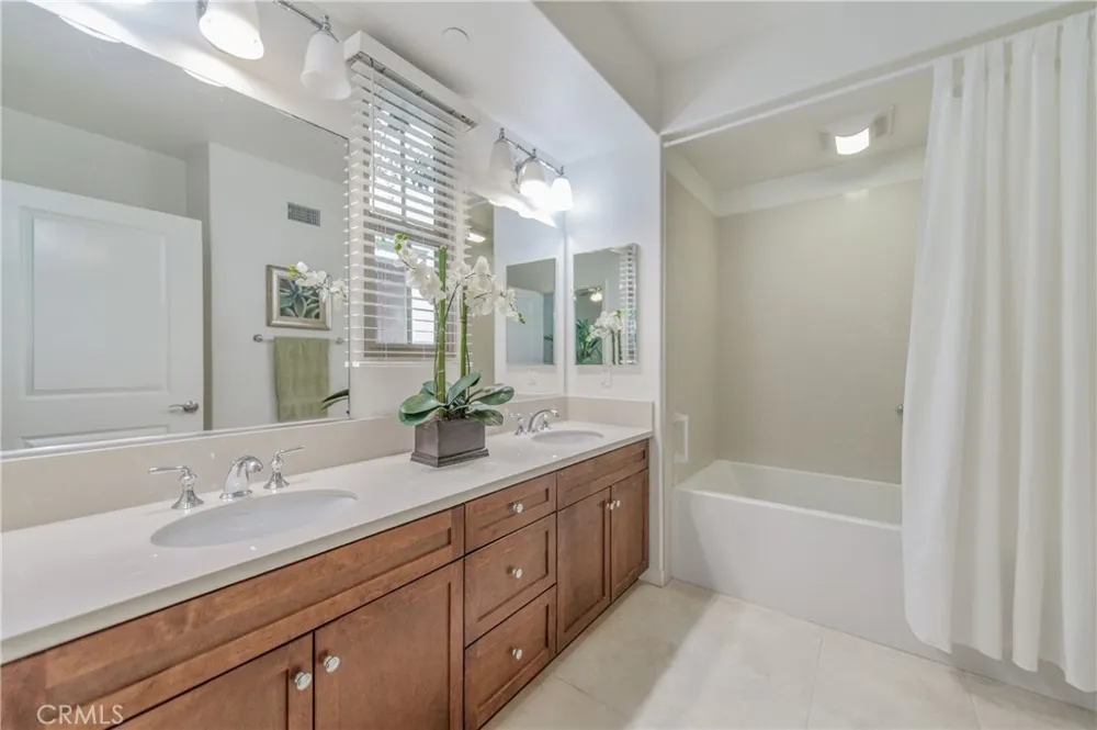 98 Overbrook Irvine, CA 92620