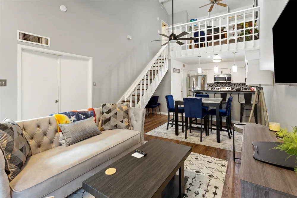 13026 Leader Street #951 Houston, TX 77072