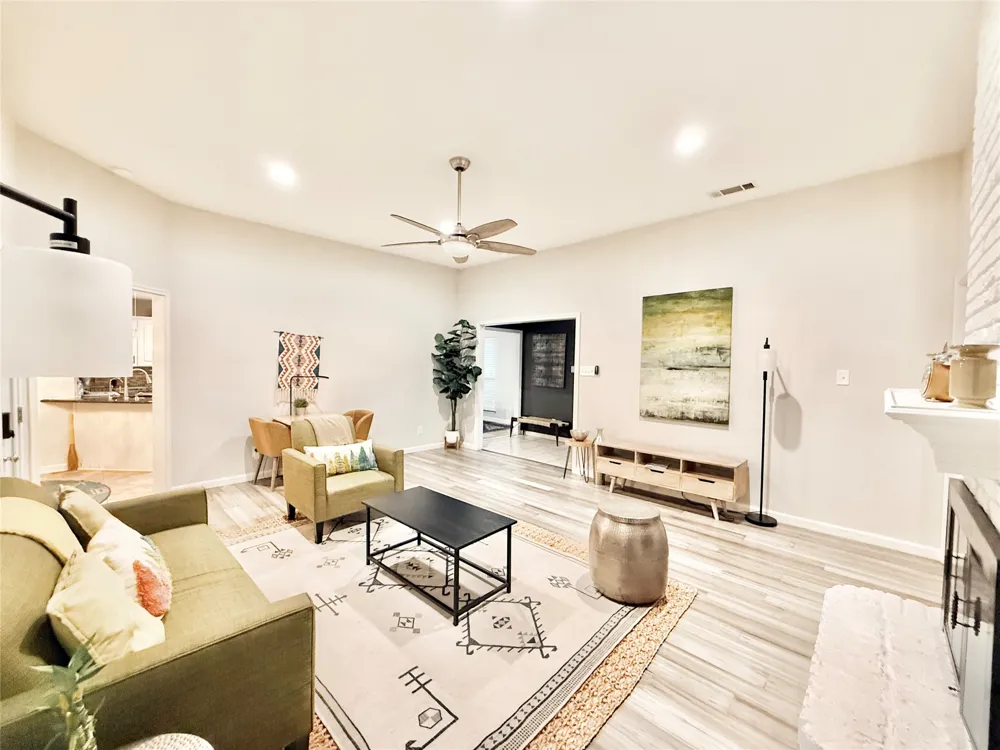 16235 Red Wood Circle W Frisco, TX 75071