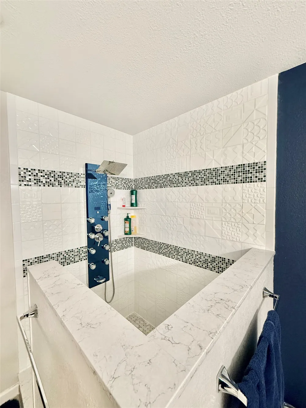 16235 Red Wood Circle W Frisco, TX 75071