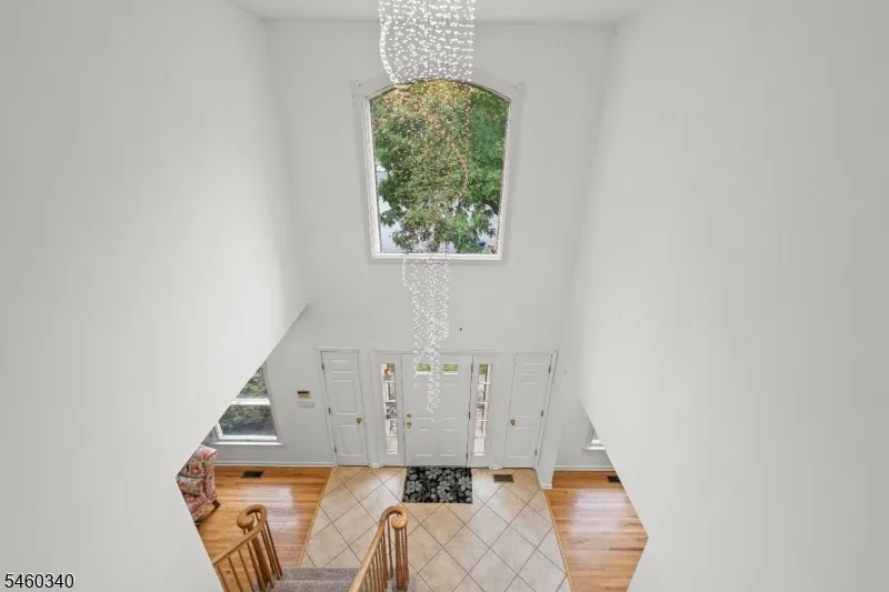 15 Washington Ave Summit City, NJ 07901
