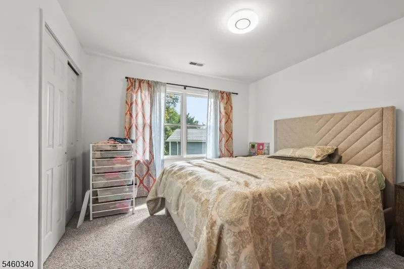 15 Washington Ave Summit City, NJ 07901