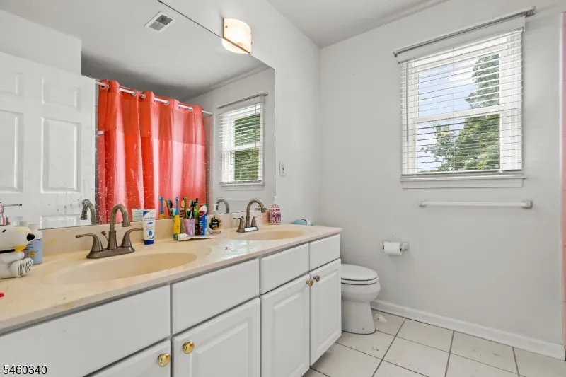 15 Washington Ave Summit City, NJ 07901