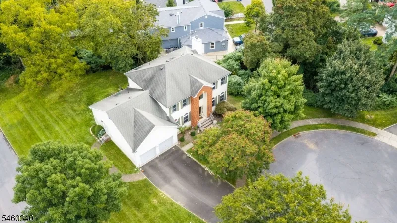 15 Washington Ave Summit City, NJ 07901